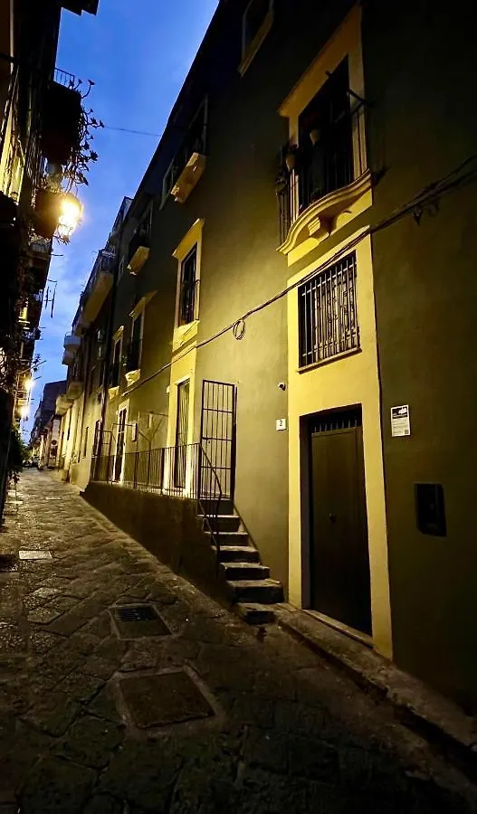 Dimore Sangiuliano Catania Holiday home